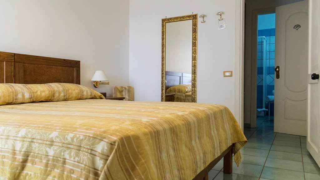 Hotel Baia Palinuro Værelse billede